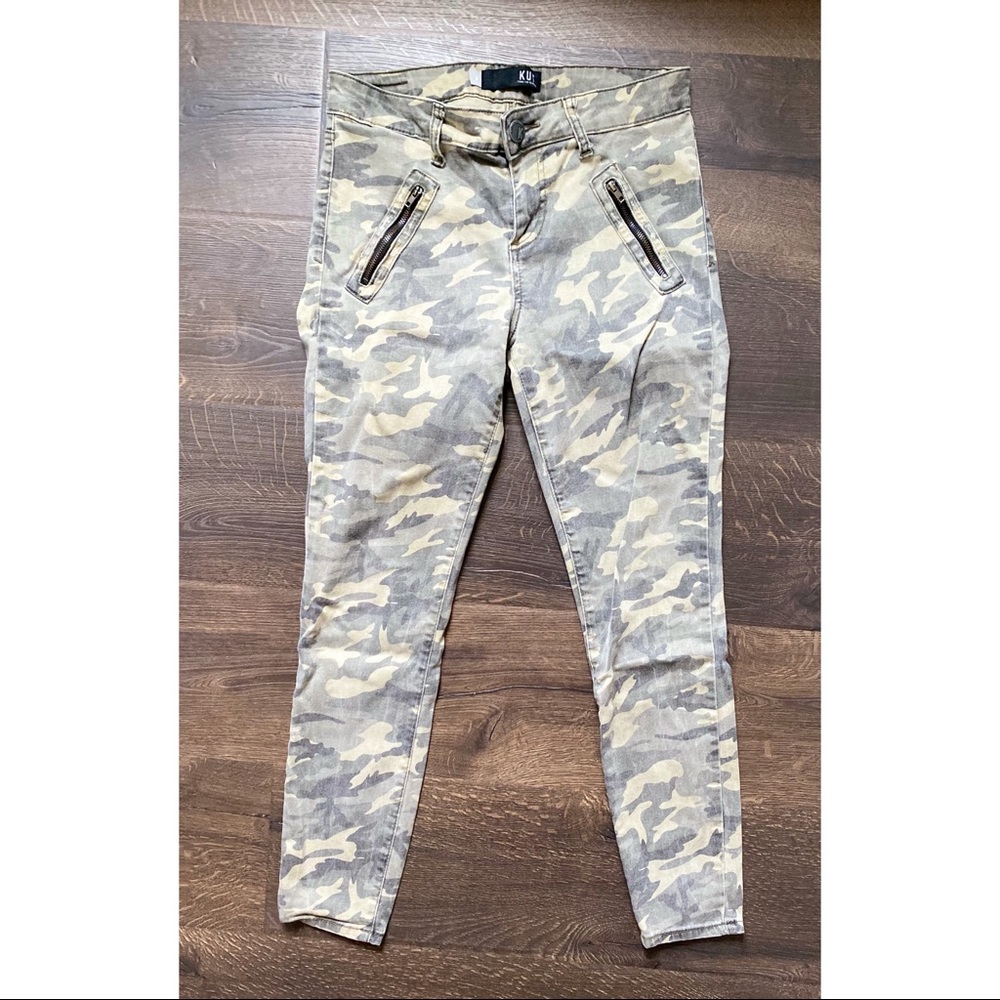 BOGO 50% - Kut from the Kloth Camo Jeans